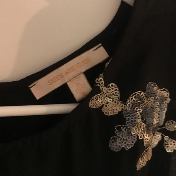 Adorable sleeveless sequin top from Stitch Fix box - Picture 4 of 4